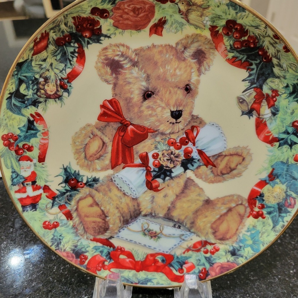 1991 Franklin Mint‎ "Teddy's First Christmas" Vintage Heirloom Plate
